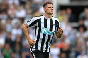 BREAKING NEWS: Eddie Howe addresses fears about a knee injury as Sven Botman is in unfamiliar territory for Newcastle United.