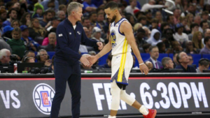 REPORT: Warriors Head Coach Steve Kerr Responds to Stephen Curry's Detractors.