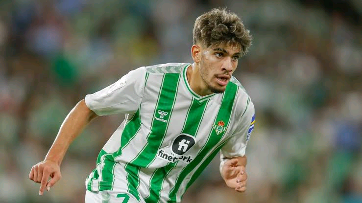 Real Betis is looking to move the 22-year-old winger this summer, with Barcelona and Milan intrigued.