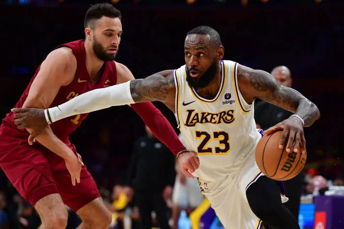 UNBELIEVABLE: It has been reported that LeBron James will decline a player option with the Lakers and prefers a no-trade clause.