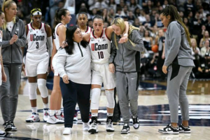 *BREAKING NEWS*:Career Threatened; UConn Huskies Star Paige Bueckers Suffers Horrific Injury in Frightening On-Field Incident.