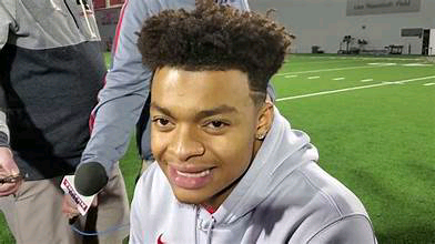 REPORT: Justin Fields is accused of being white-antied by the son of one of the game's  greatest player.