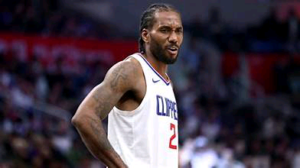 For using a racial insult on Russell Westbrook, kwahi Leonard of the Los Angeles clippers was suspended for eight NBA games.