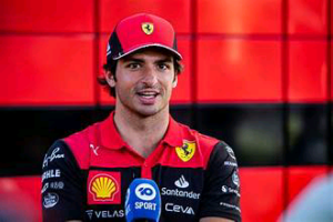 END OF AN ERA: The Ferrari driver Carlos sainz formally declared his intention to "leave" the scuderia Ferrari.